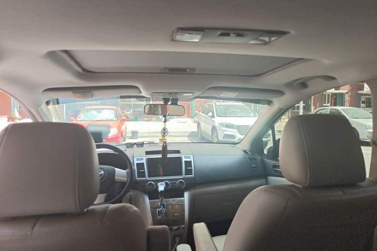 Used Mazda 8 2011 2.3L Deluxe Edition Headliner
