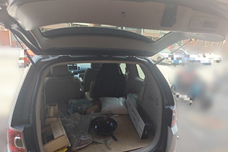 Used Mazda 8 2011 2.3L Deluxe Edition Trunk