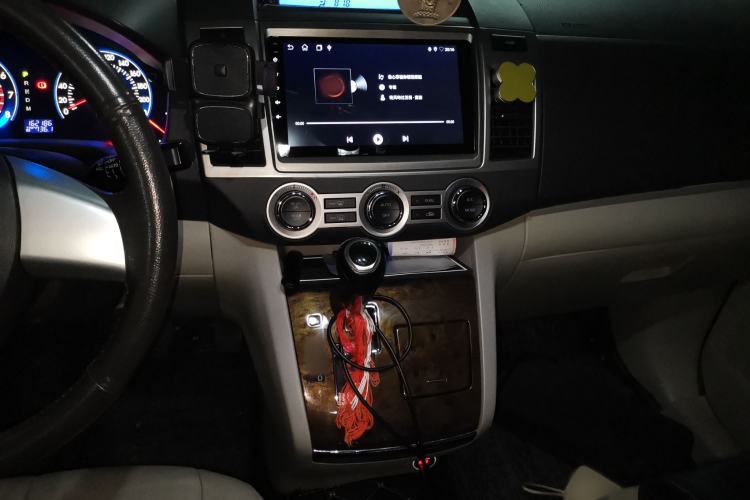 Used Mazda 8 2013 2.5L Ultimate Edition Audio And AC Panel