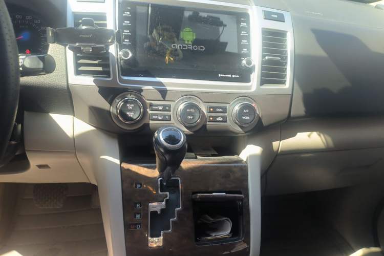 Used Mazda 8 2013 2.5L Deluxe Edition Audio And AC Panel