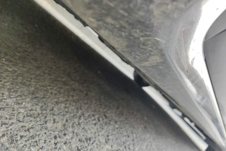 Used Mazda 8 2013 2.5L Ultimate Edition Chassis Front Left