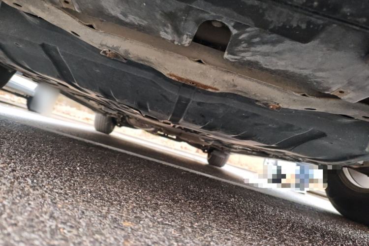 Used Mazda 8 2013 2.5L Ultimate Edition Chassis Front
