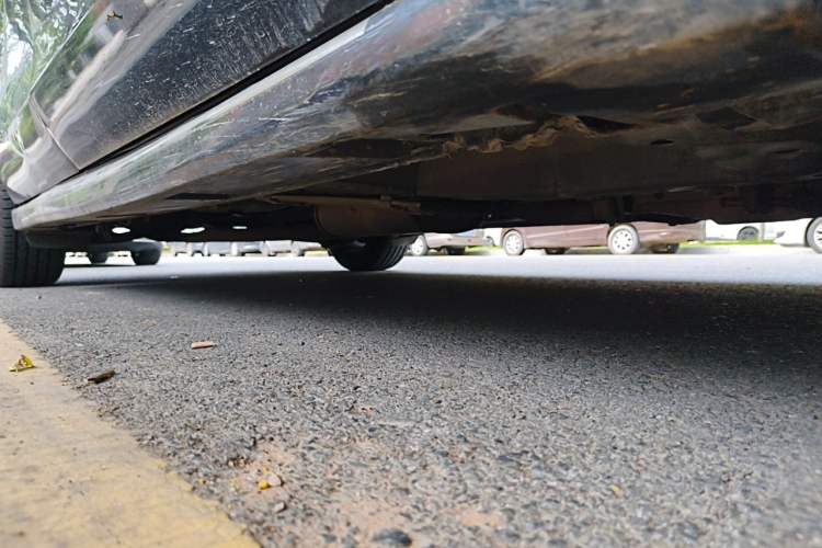 Used Mazda 8 2013 2.5L Ultimate Edition Chassis Front Right