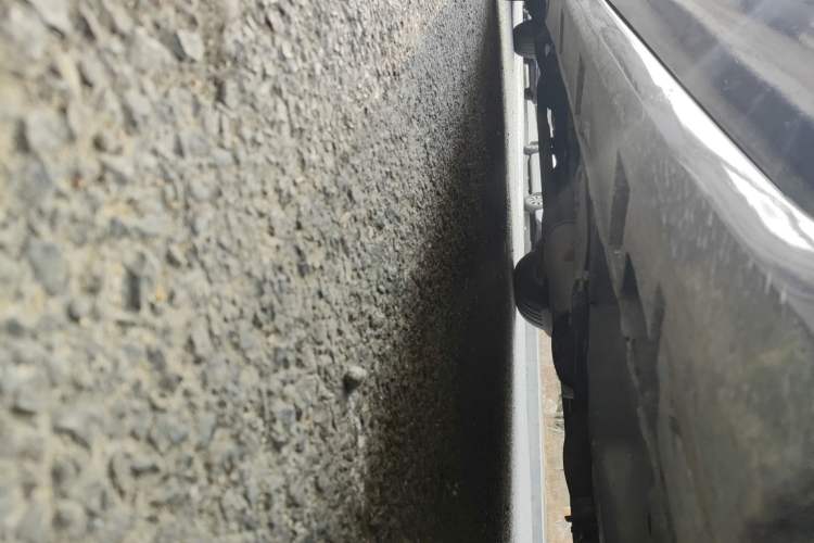 Used Mazda 8 2013 2.5L Ultimate Edition Chassis Front Right