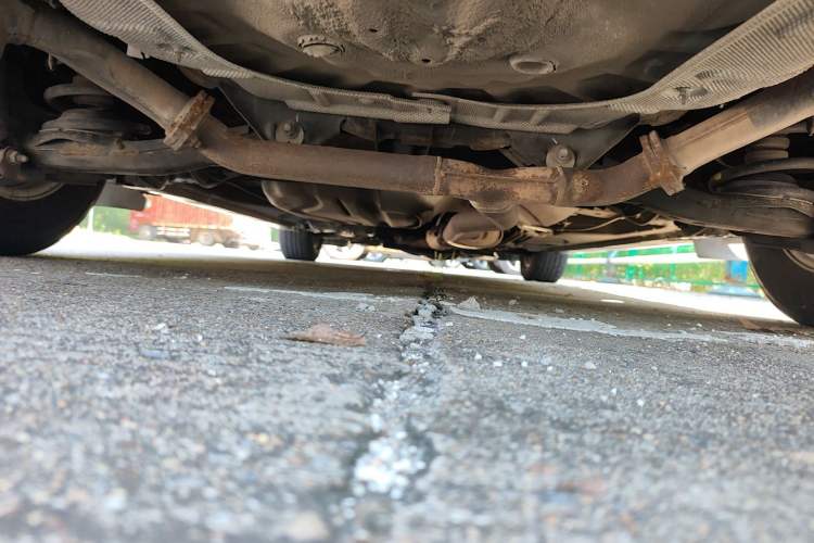 Used Mazda 8 2013 2.5L Ultimate Edition Chassis Rear