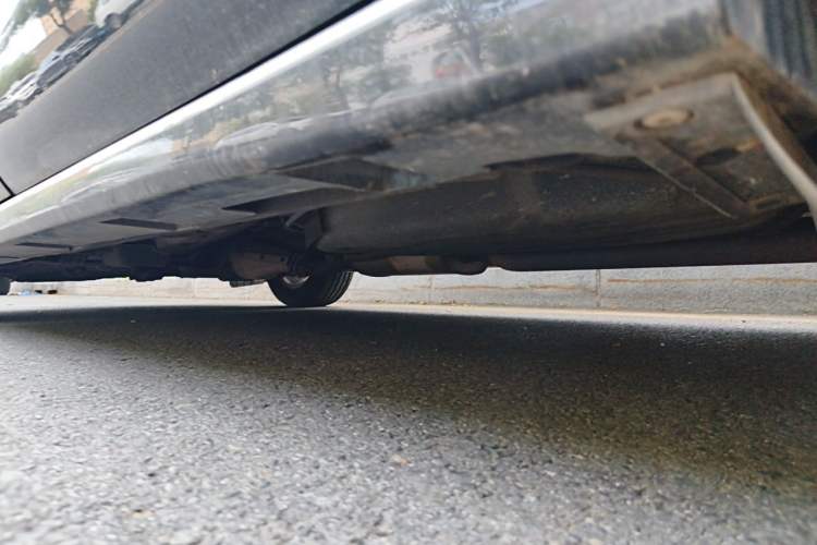 Used Mazda 8 2013 2.5L Ultimate Edition Chassis Rear Left