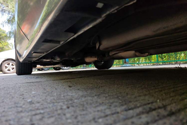 Used Mazda 8 2013 2.5L Ultimate Edition Chassis Rear Left