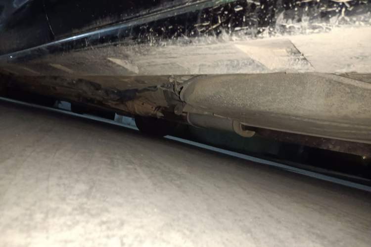 Used Mazda 8 2013 2.5L Ultimate Edition Chassis Rear Left