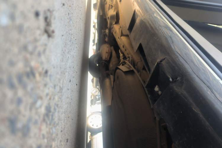 Used Mazda 8 2013 2.5L Deluxe Edition Chassis Rear Left