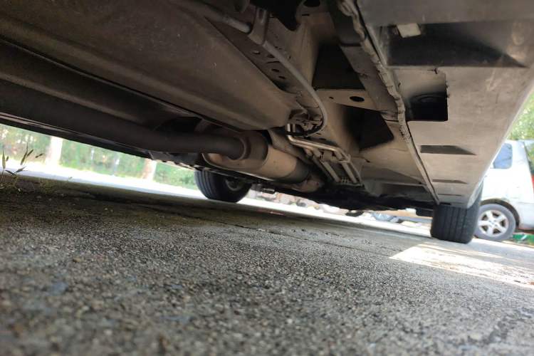 Used Mazda 8 2013 2.5L Ultimate Edition Chassis Rear Right