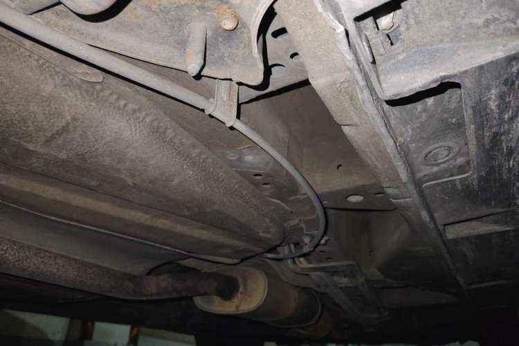 Used Mazda 8 2013 2.5L Ultimate Edition Chassis Rear Right