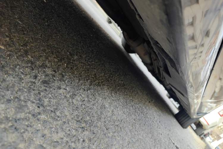 Used Mazda 8 2013 2.5L Ultimate Edition Chassis Rear Right