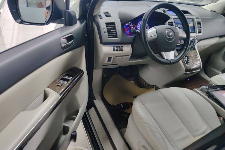 Used Mazda 8 2013 2.5L Ultimate Edition Driver Seat