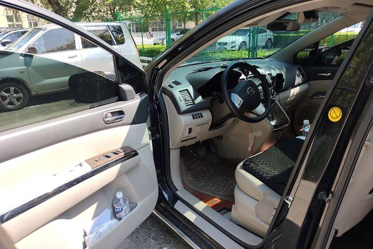 Used Mazda 8 2013 2.5L Ultimate Edition Driver Seat