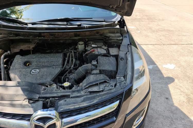 Used Mazda 8 2013 2.5L Ultimate Edition Engine Bay Left