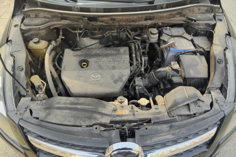 Used Mazda 8 2013 2.5L Ultimate Edition Engine Bay