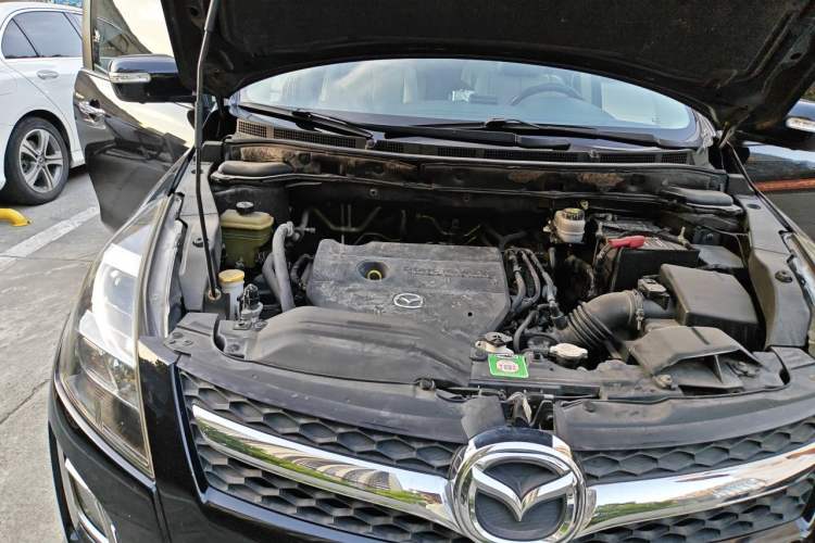 Used Mazda 8 2013 2.5L Ultimate Edition Engine Bay Right