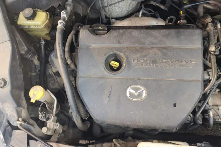 Used Mazda 8 2013 2.5L Ultimate Edition Engine Bay Right