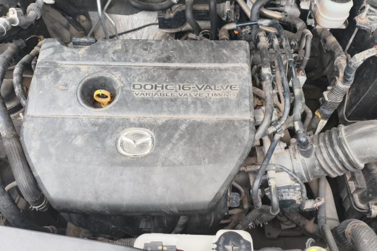 Used Mazda 8 2013 2.5L Ultimate Edition Engine Bay