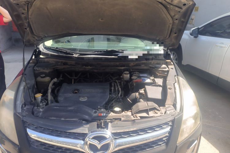 Used Mazda 8 2013 2.5L Deluxe Edition Engine Bay
