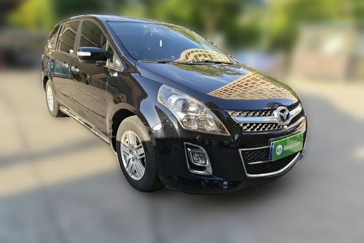 Used Mazda 8 2013 2.5L Ultimate Edition Front Right 45 Deg