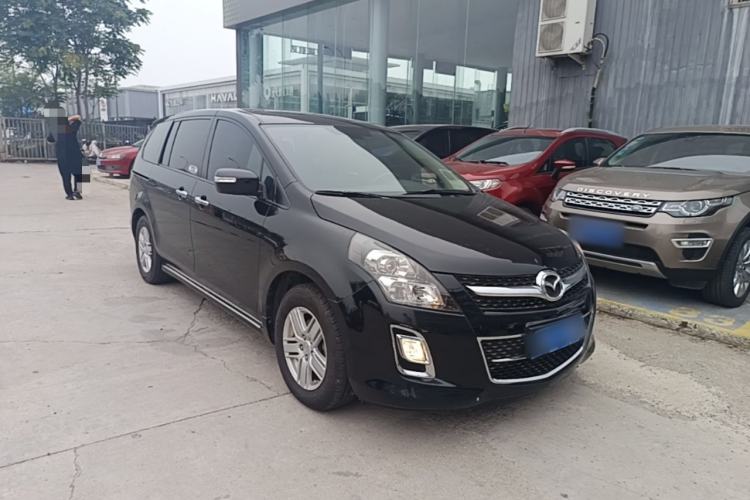 Used Mazda 8 2013 2.5L Ultimate Edition Front Right 45 Deg