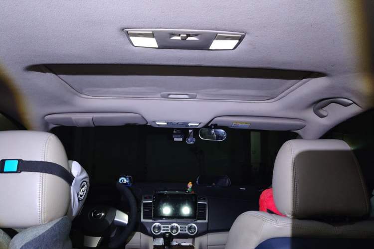 Used Mazda 8 2013 2.5L Ultimate Edition Headliner