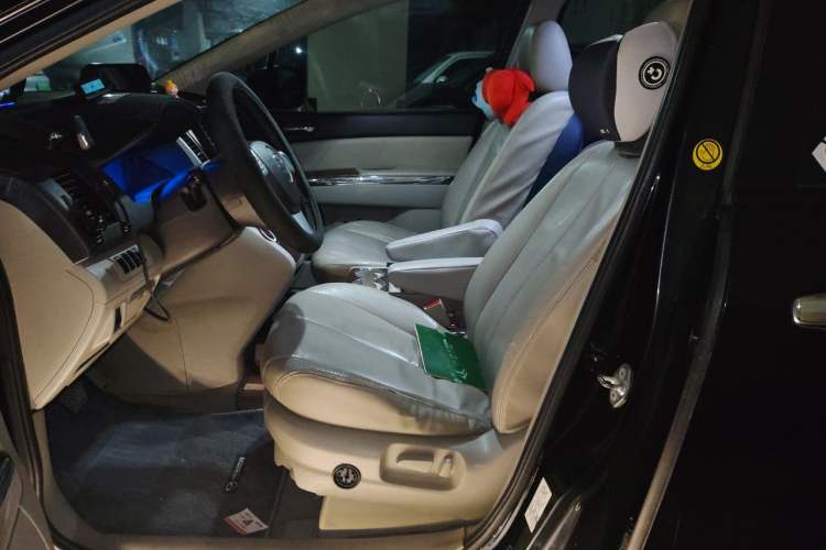 Used Mazda 8 2013 2.5L Ultimate Edition Left Front Seat