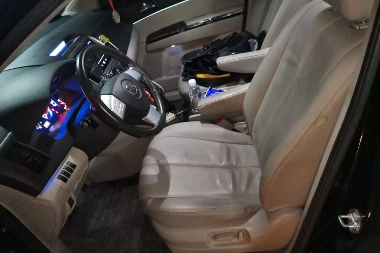 Used Mazda 8 2013 2.5L Ultimate Edition Left Front Seat