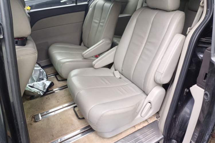 Used Mazda 8 2013 2.5L Ultimate Edition Left Rear Seat