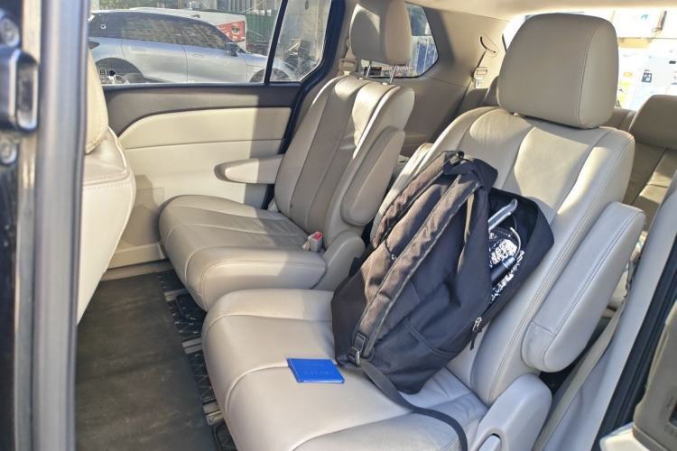 Used Mazda 8 2013 2.5L Ultimate Edition Left Rear Seat
