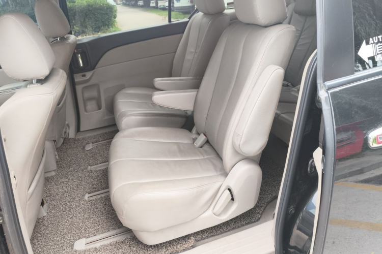 Used Mazda 8 2013 2.5L Ultimate Edition Left Rear Seat
