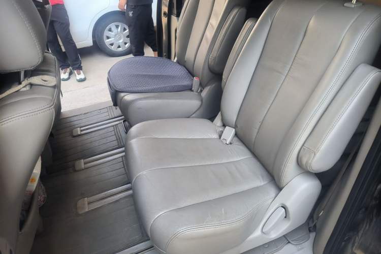 Used Mazda 8 2013 2.5L Deluxe Edition Left Rear Seat