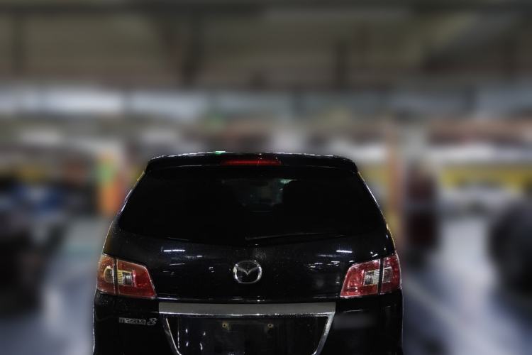 Used Mazda 8 2013 2.5L Deluxe Edition Rear