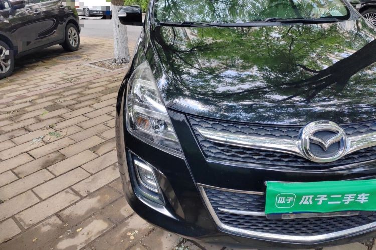 Used Mazda 8 2013 2.5L Ultimate Edition Right Front Headlight