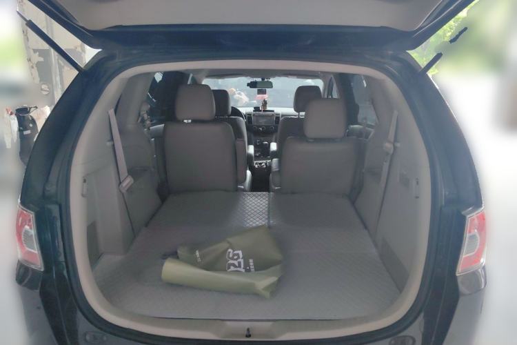 Used Mazda 8 2013 2.5L Elite Edition Trunk