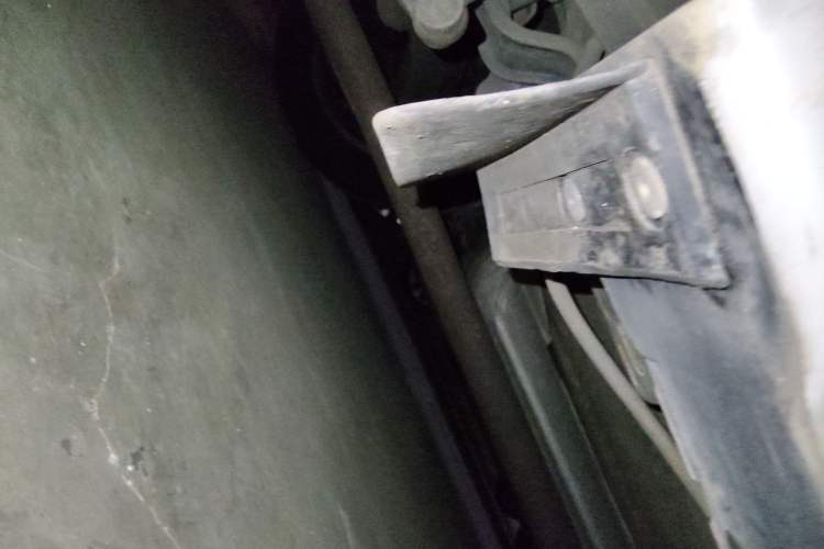 Used Mazda 8 2013 2.5L Ultimate Edition Chassis Rear Right