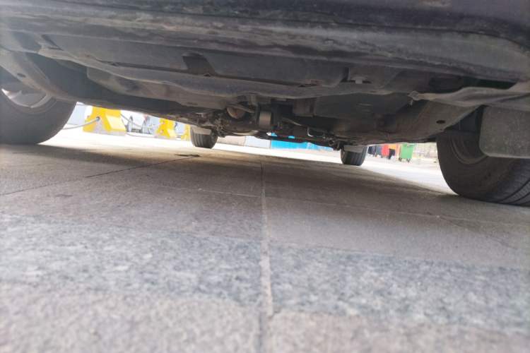 Used Mazda 8 2013 2.5L Ultimate Edition Chassis Front
