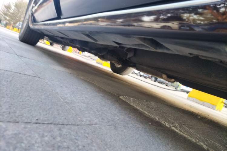 Used Mazda 8 2013 2.5L Ultimate Edition Chassis Rear Left
