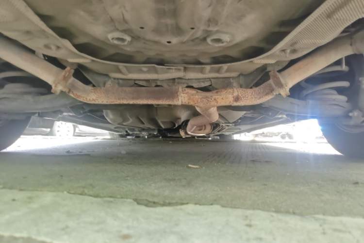 Used Mazda 8 2013 2.5L Elite Edition Chassis Rear