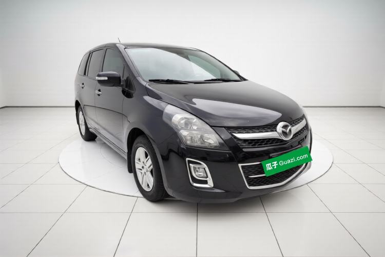 Used Mazda 8 2013 2.5L Deluxe Edition Front Right 45 Deg