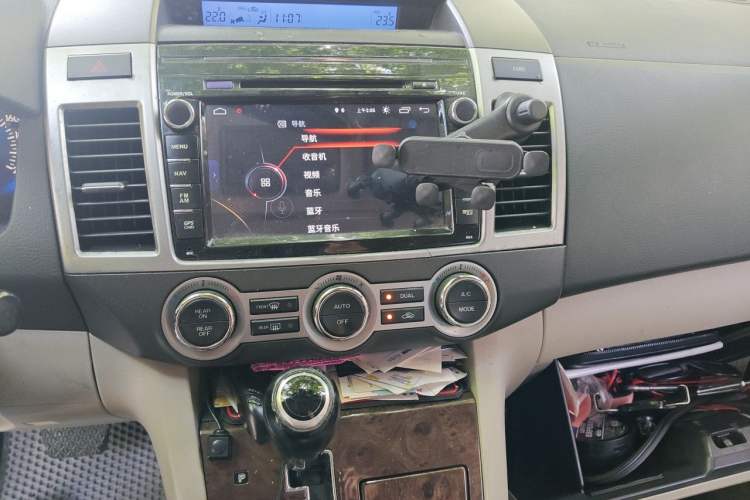 Used Mazda 8 2013 2.5L Ultimate Edition Audio And AC Panel