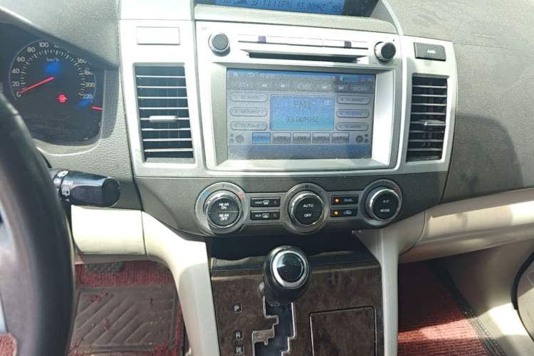 Used Mazda 8 2013 2.5L Ultimate Edition Audio And AC Panel