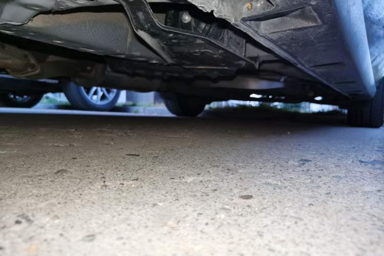 Used Mazda 8 2013 2.5L Elite Edition Chassis Front Left