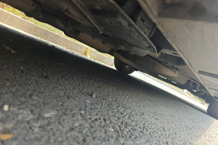 Used Mazda 8 2013 2.5L Ultimate Edition Chassis Front Left
