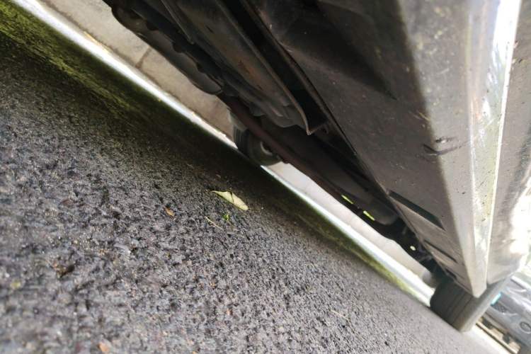 Used Mazda 8 2013 2.5L Ultimate Edition Chassis Front Left