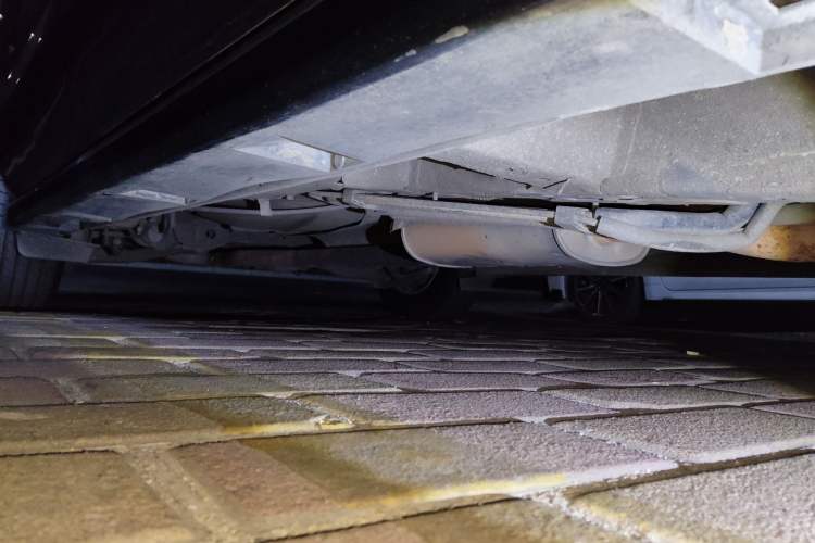 Used Mazda 8 2013 2.5L Ultimate Edition Chassis Front Right