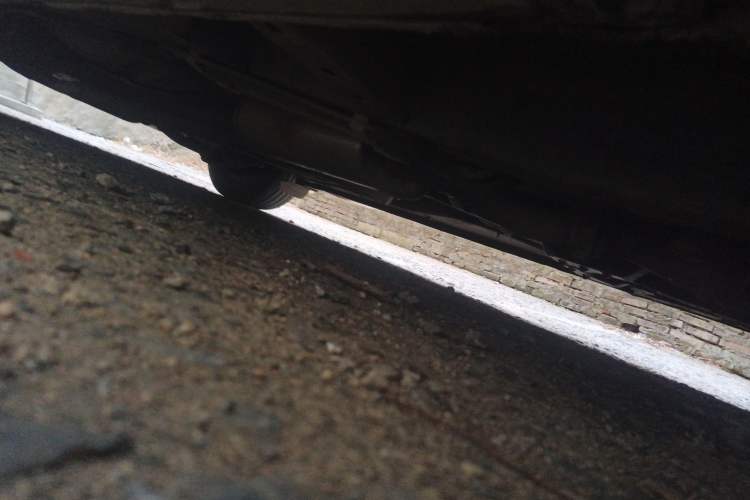 Used Mazda 8 2013 2.5L Deluxe Edition Chassis Front Right