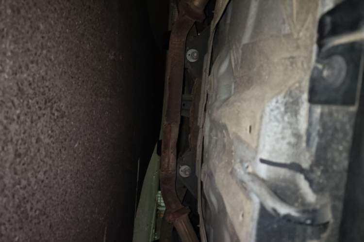 Used Mazda 8 2013 2.5L Ultimate Edition Chassis Rear