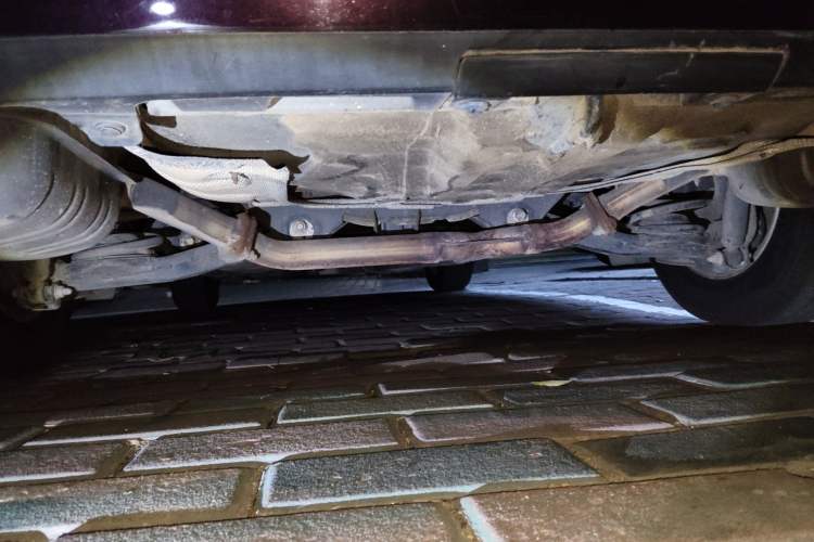 Used Mazda 8 2013 2.5L Ultimate Edition Chassis Rear